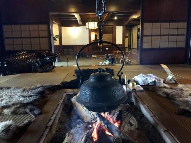 湯元長座