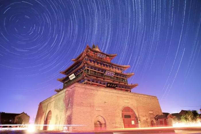 光嶽樓日景